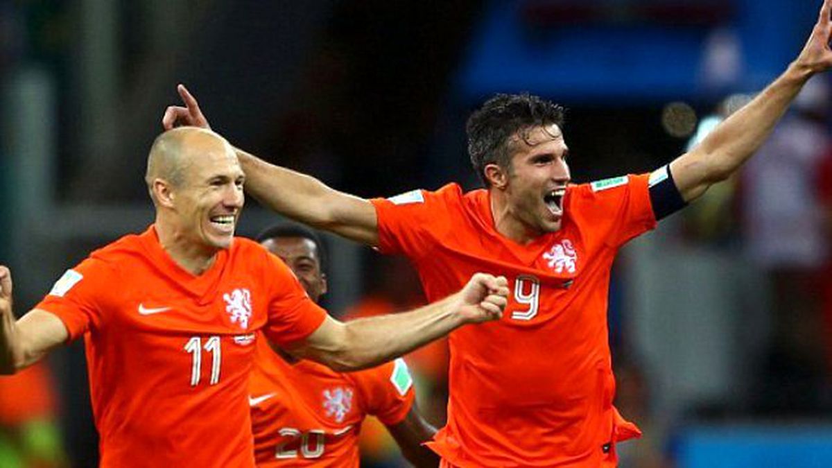 Fener\'in İstediği Robin Van Persie Lazio\'da