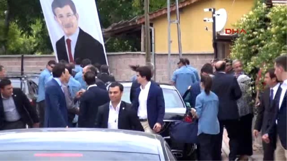 Konya Başbakan Davutoğlu, Antalya\'ya Hareket Etti