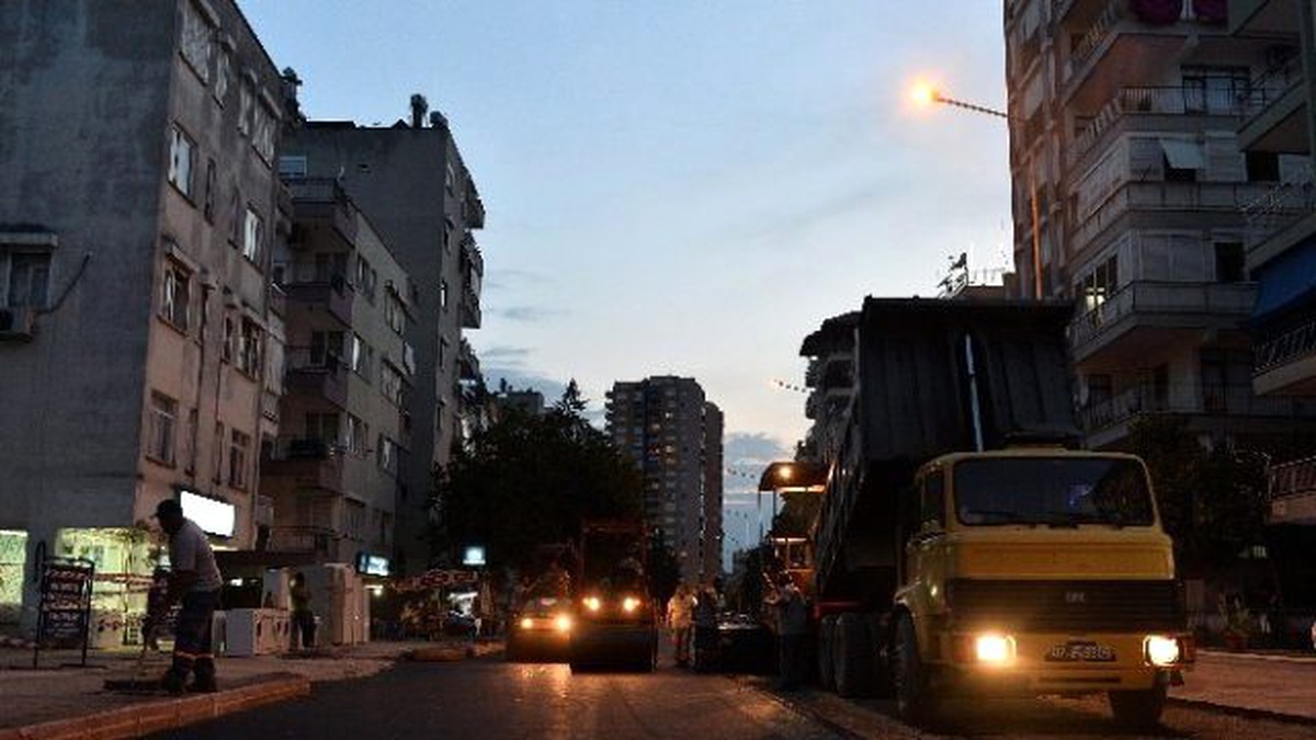 Muratpaşa Sokak ve Caddeleri Yenileniyor