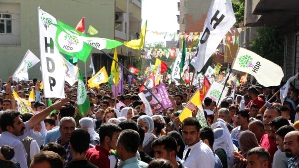 Silopi\'de Diyarbakır\'daki Patlamalar Protesto Edildi