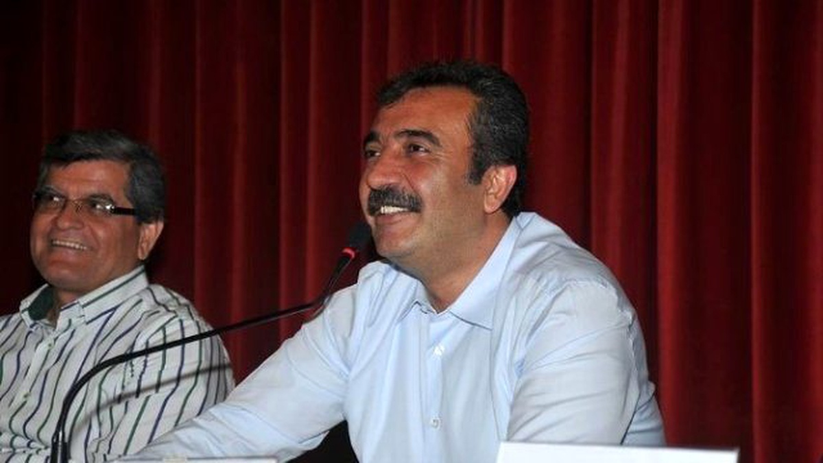 Soner Çetin: "6 Oy Çıkan Köyü Hizmete Boğduk"