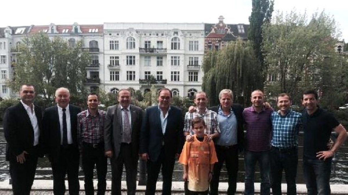 Tff Heyetinden Cüneyt Çakır\'a Destek Ziyareti