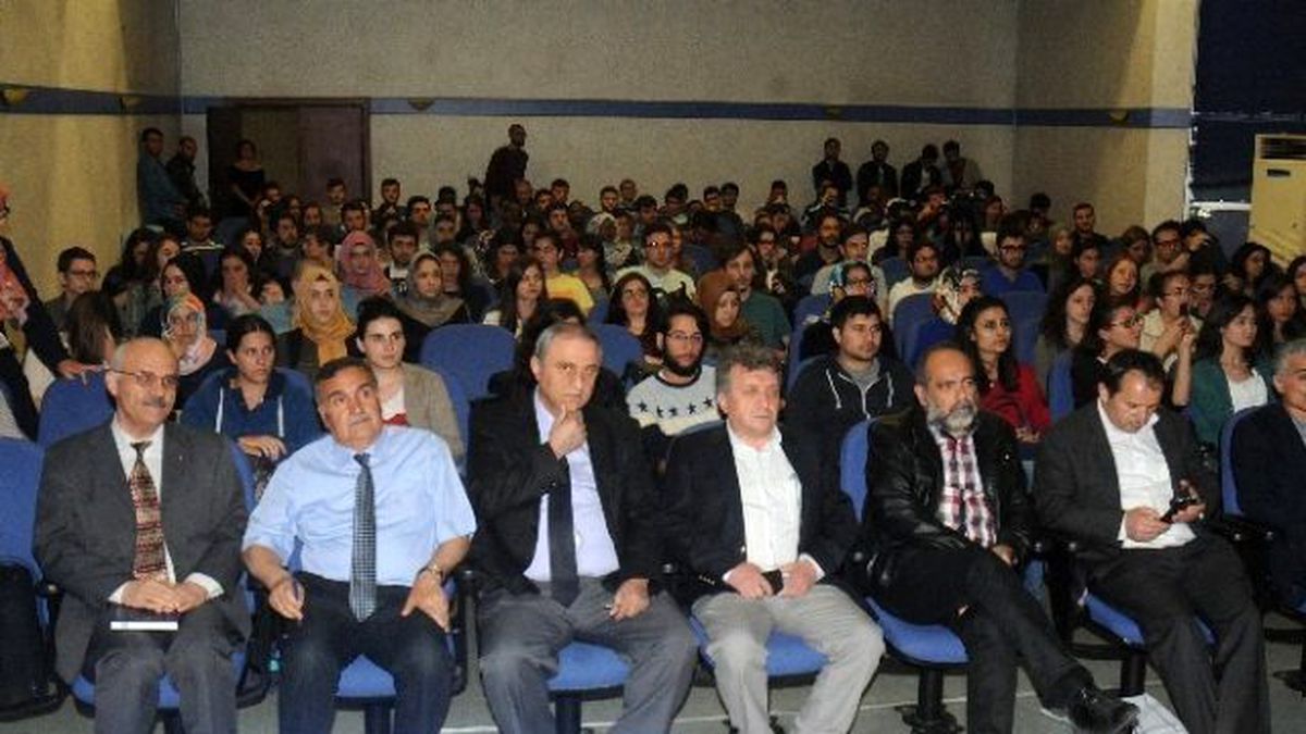 Tıp Öğrencilerine \'İşaret Dili\' Eğitimi