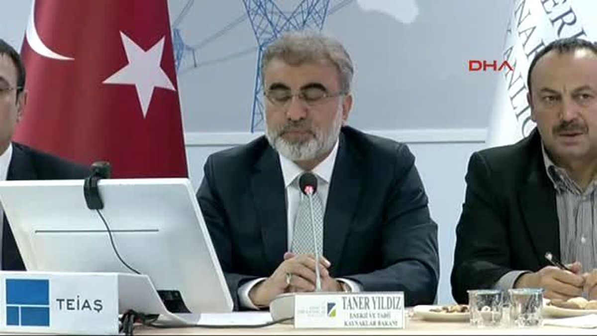 Bakan Yıldız : Tek Bir Trafodaki Arızanın Türkiye\'nin Genelinde Meydana Gelmiş Bir Arıza Gibi...