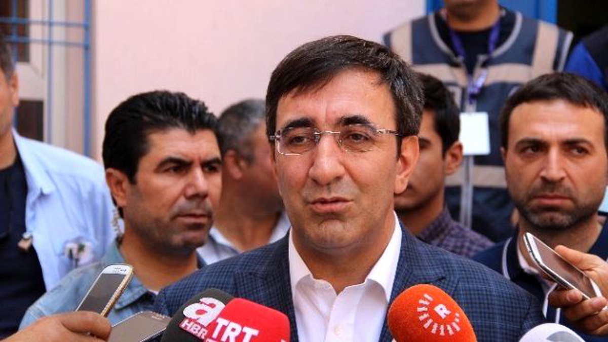 Bakan Yılmaz: "Hdp Saldırısıyla İlgili 1 Zanlı Yakalandı"