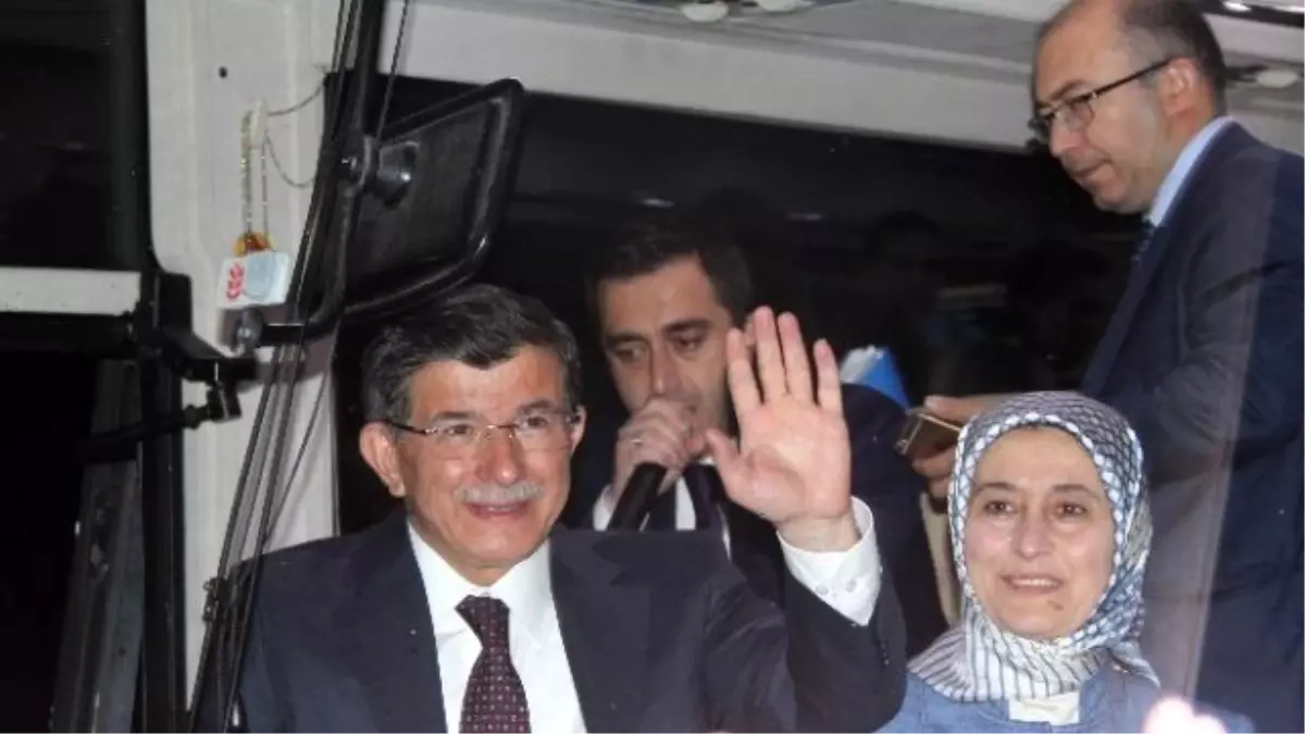 Başbakan Davutoğlu\'ndan İlk Değerlendirme