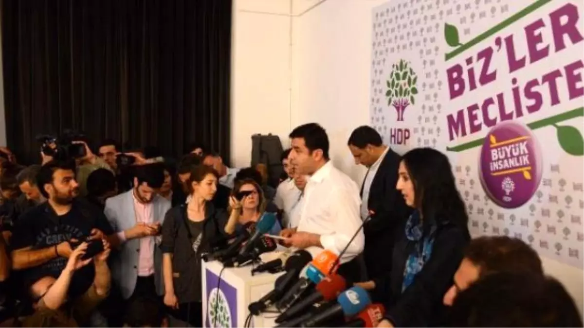 Demirtaş: AKP ile İçeriden veya Dışarıdan Koalisyon Yapmayacağız