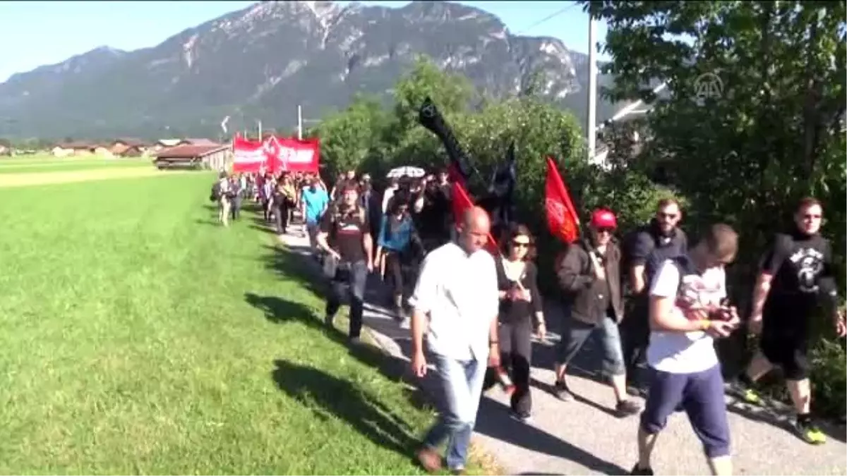 G7 Liderler Zirvesi Protesto Edildi