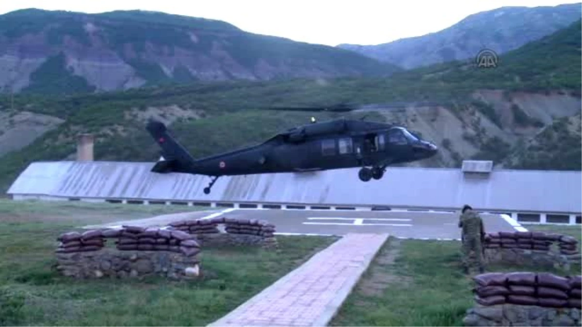 Tunceli\'de Oylar Askeri Helikopterle Taşındı