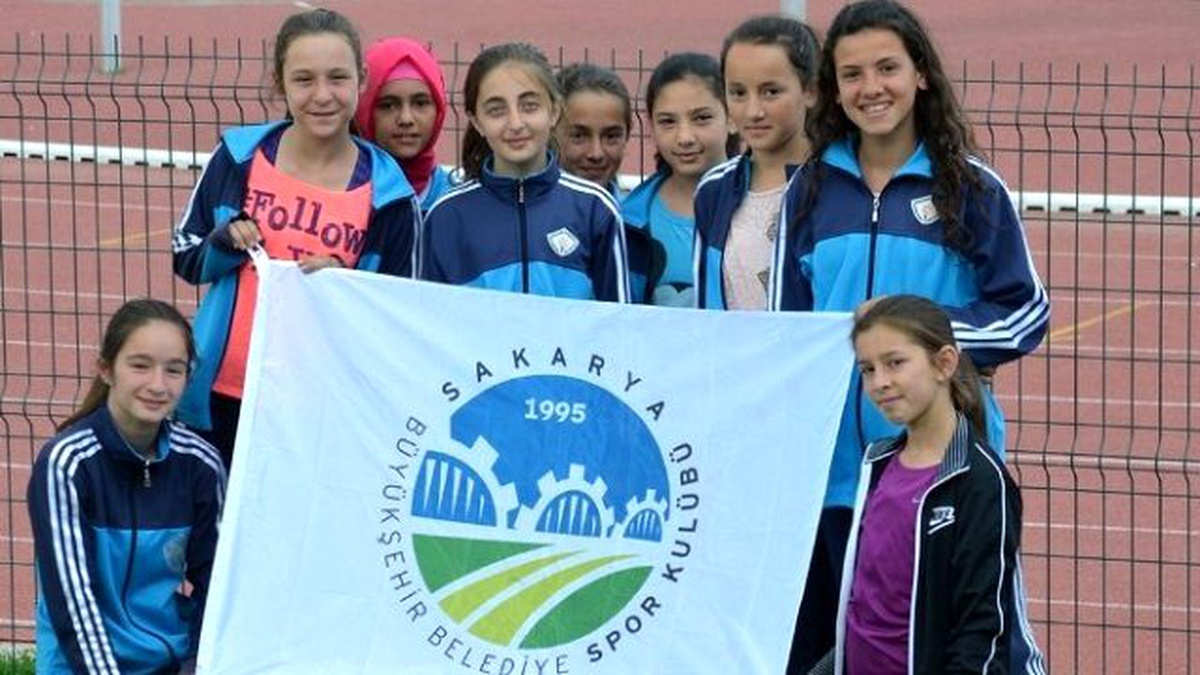 Büyükşehir Atletizm Takımı Türkiye İkincisi Oldu