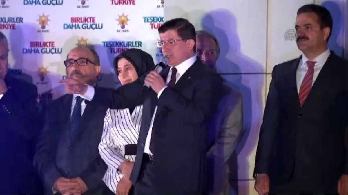 Davutoğlu: "Biz Her Türlü Düşünceye Açığız"