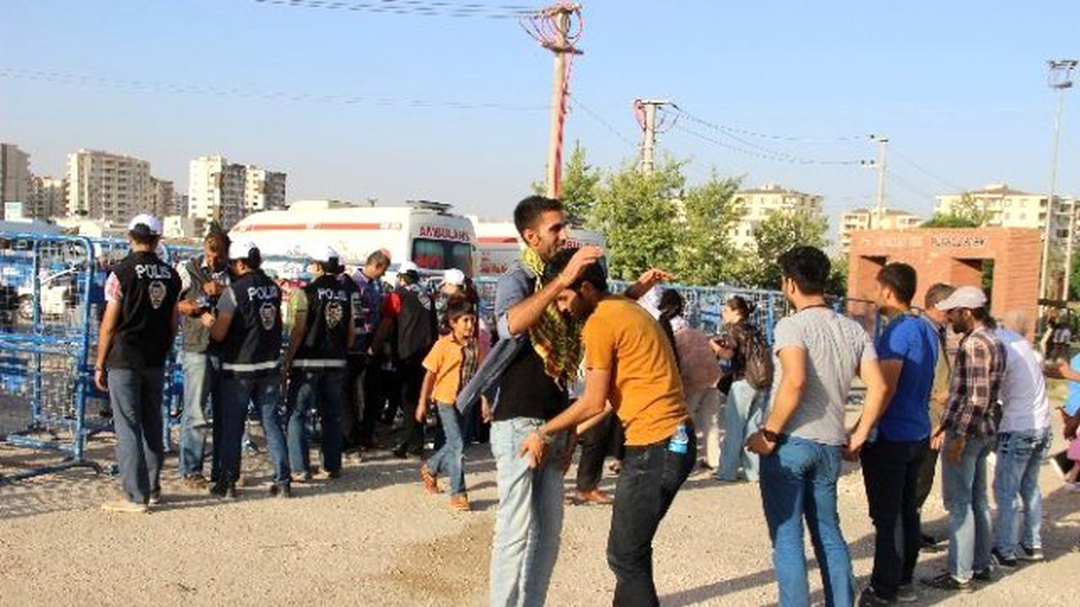 Diyarbakır\'da Kutlamalar İçin Geniş Güvenlik Önlemleri