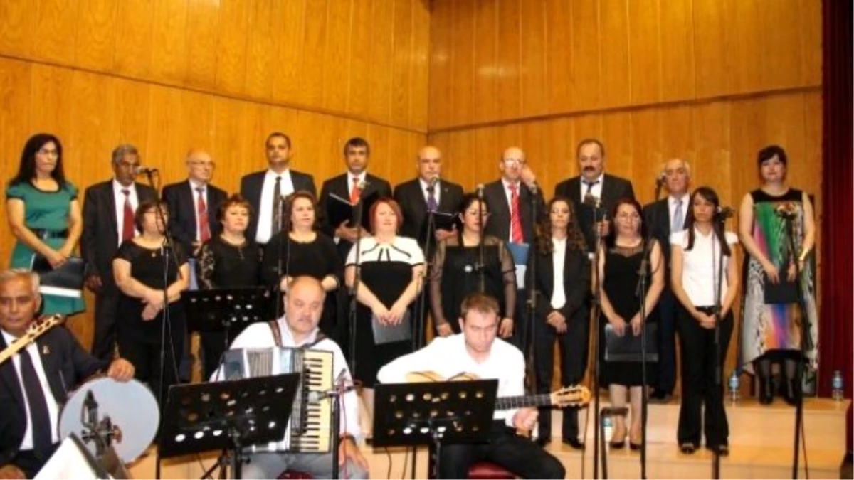 Edirne\'de Türk Halk Müziği Konseri Düzenlendi