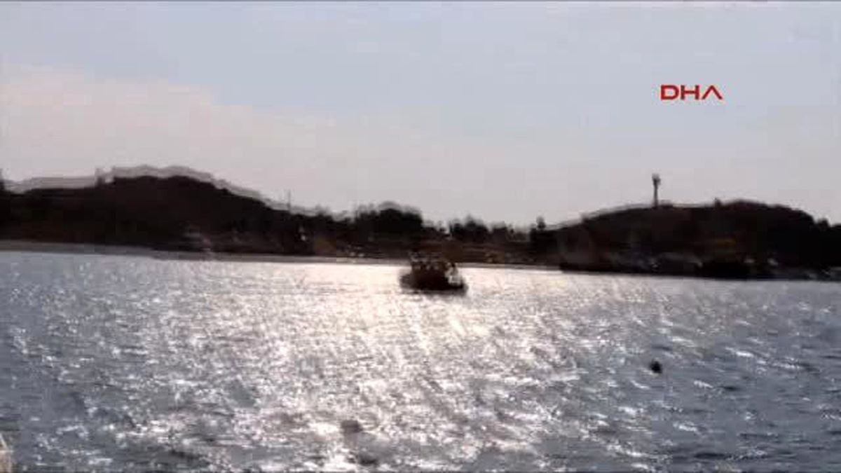 Foça\'da Amatör Balıkçılar Ölümden Döndü