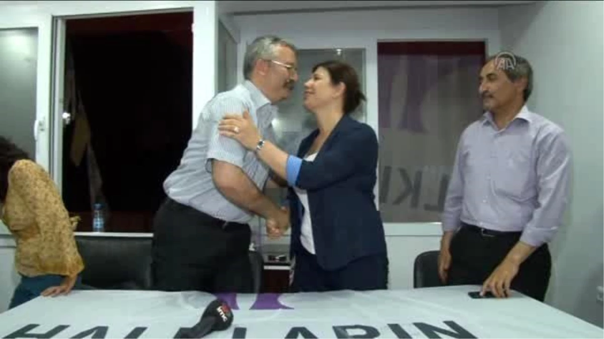 Hdp Milletvekili Adayları Beştaş ve Turan