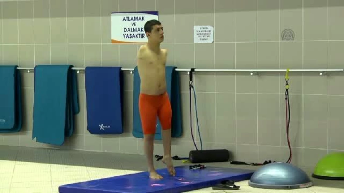 İki Kolu Olmayan Milli Yüzücünün Hedefi Dünya Şampiyonluğu