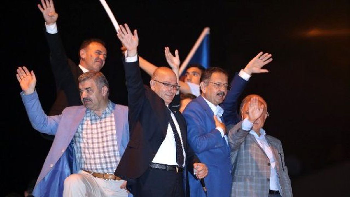 Sonuçlara Saygılıyız"