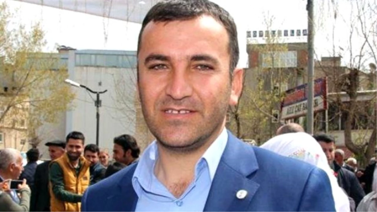 Uludere\'de 11 Yakınını Kaybeden Ferhat Encü HDP\'den Meclis\'e Girdi