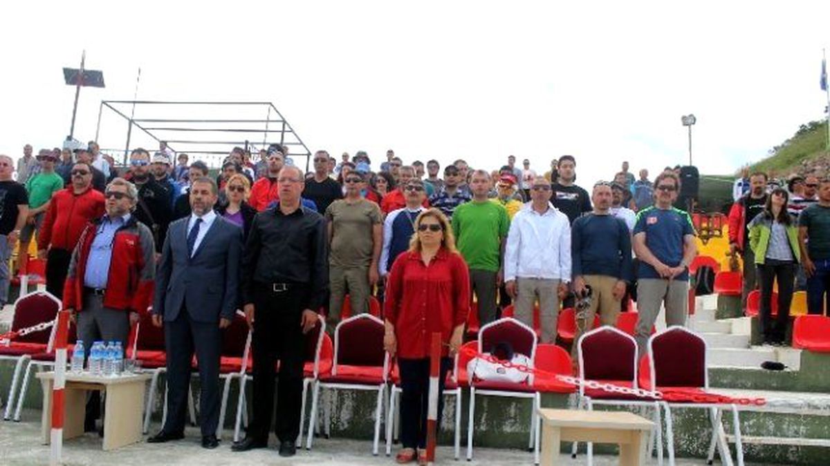Ali Dağı Yamaç Paraşütü Şampiyonası Başladı