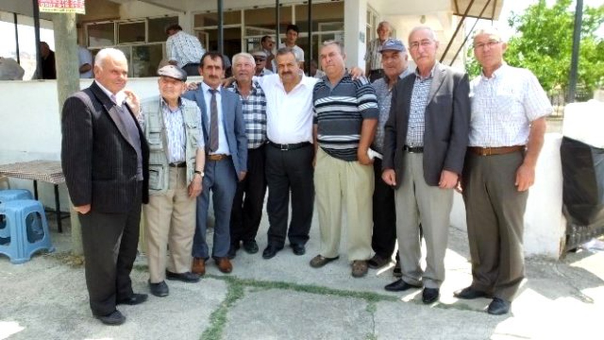 Burhaniye\'de Mahalleye Memba Suyu Geldi Hayır Yapıldı
