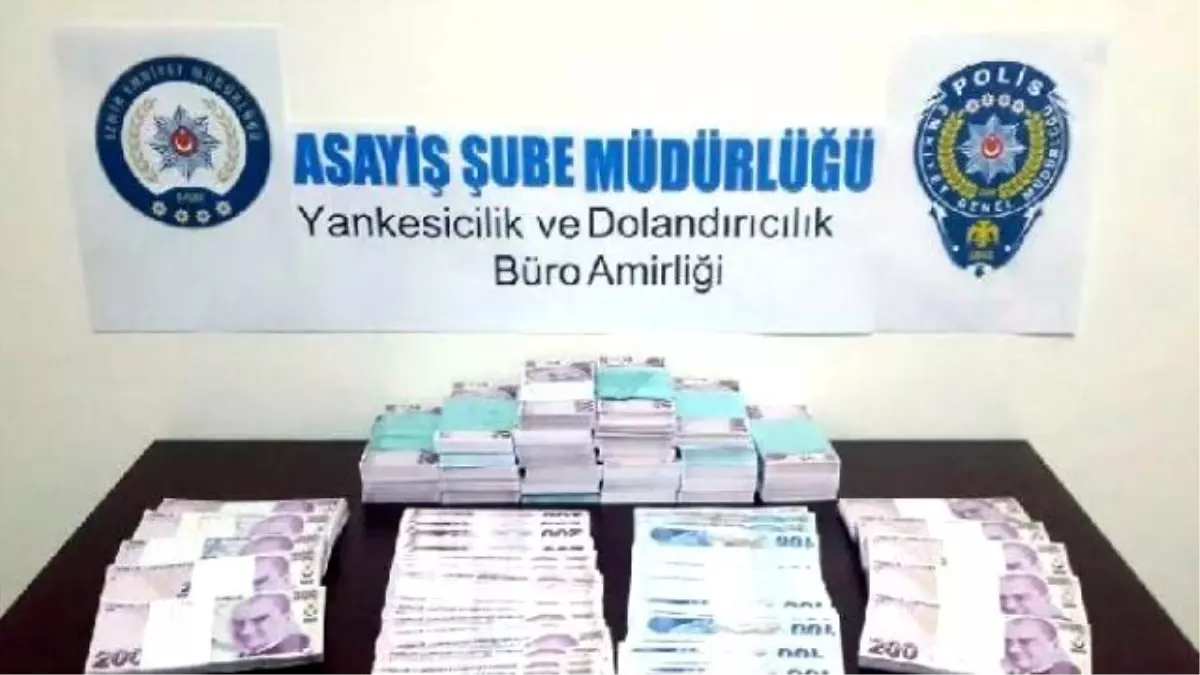 Dolandırıcılar Son Anda Yakalandı