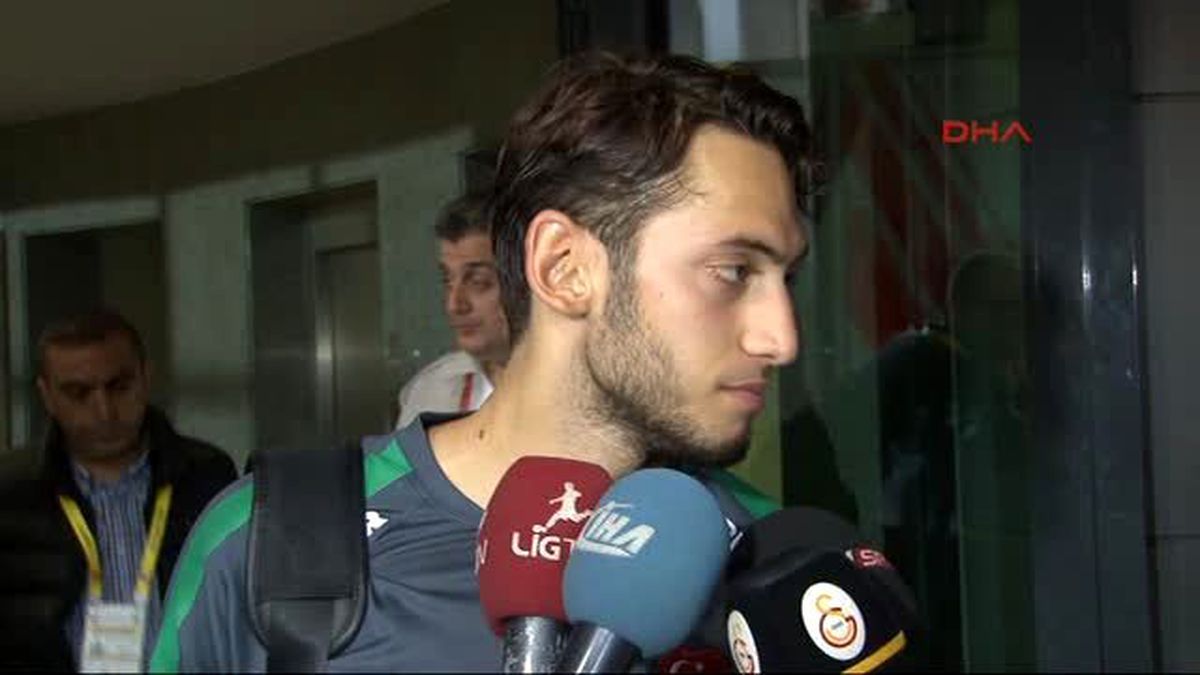 Hakan Çalhanoğlu Milli Maçlara Stresten Uzak ve Sıradışı Bir Tatille Hazırlandı