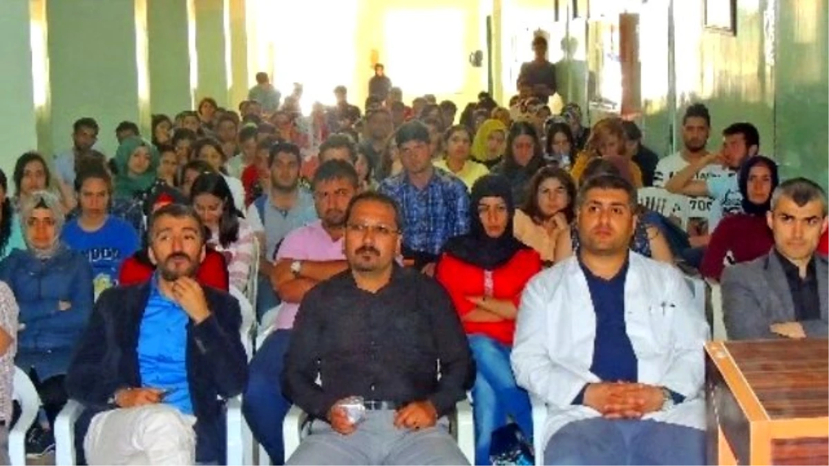 İslahiye Meslek Yüksekokulu\'nda Kariyer Günleri Semineri