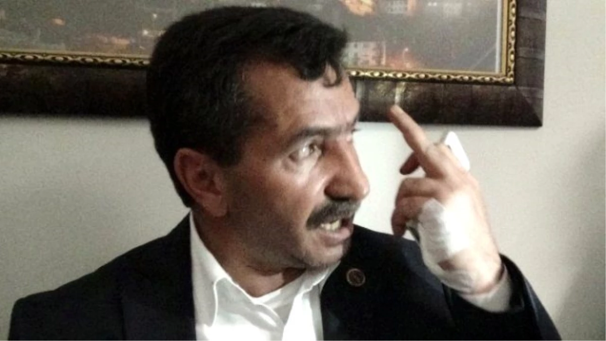 Kars\'ta AK Parti\'li Belediye Başkanına Saldırı