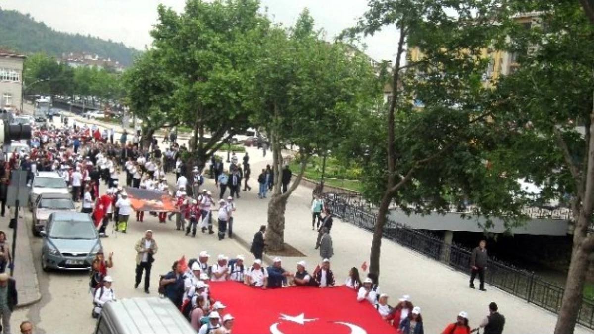 Atatürk ve İstiklal Yolu Yürüyüşü Başladı