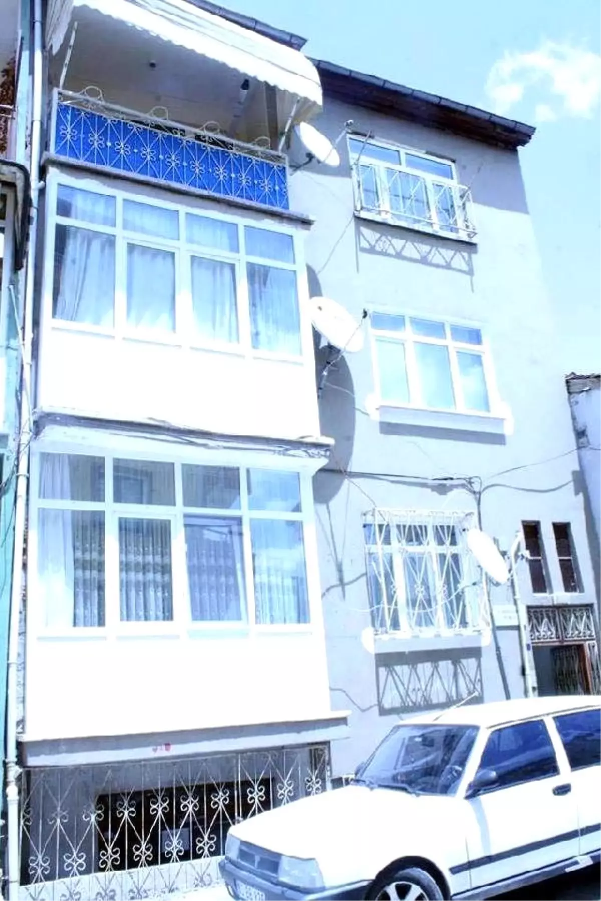 Balkondan Düşen 2 Yaşındaki Mehmet Akif Yoğun Bakımda