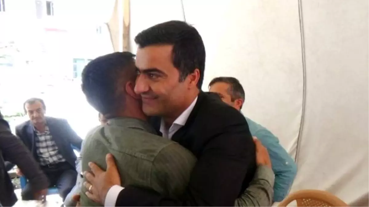 Hdp Milletvekilleri Tebrikleri Kabul Etti