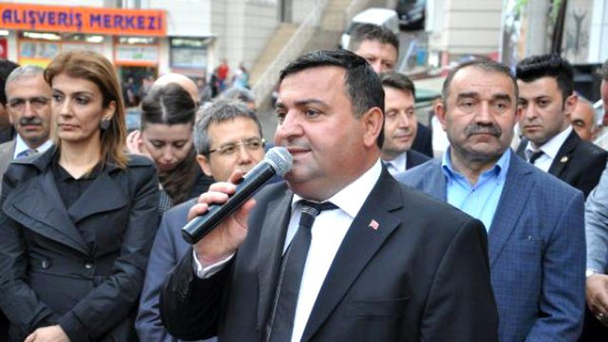 Kafkasör Festivali Boğalı Kortej Yürüyüşü ile Başladı