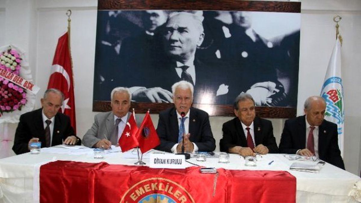 Kdz. Ereğli\'de Emekliler Derneği Kongresi Yapıldı