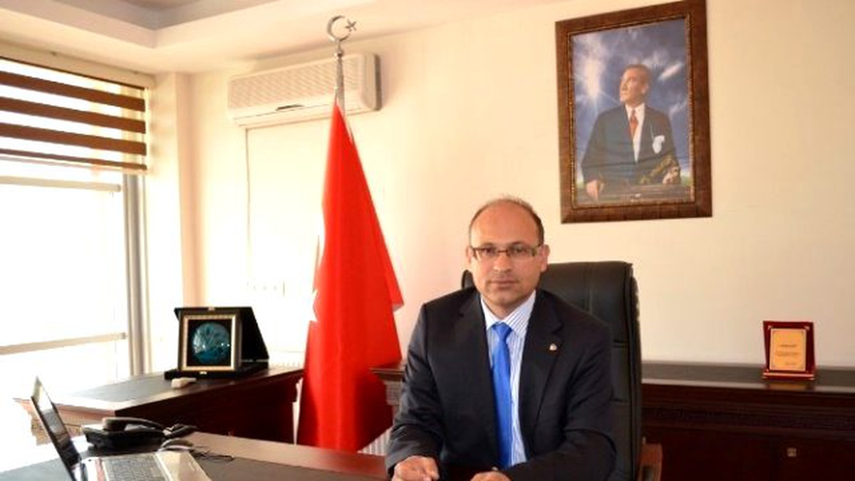 Mustafa Sezer; "İş Dünyası Belirsizlikten Endişeli"