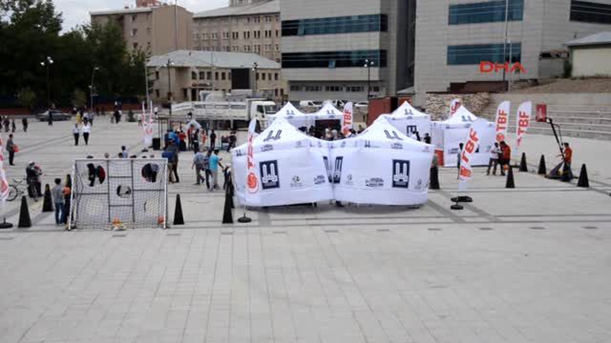 Basketbol Her Yerde\' Organizasyonu Erzurum\'da
