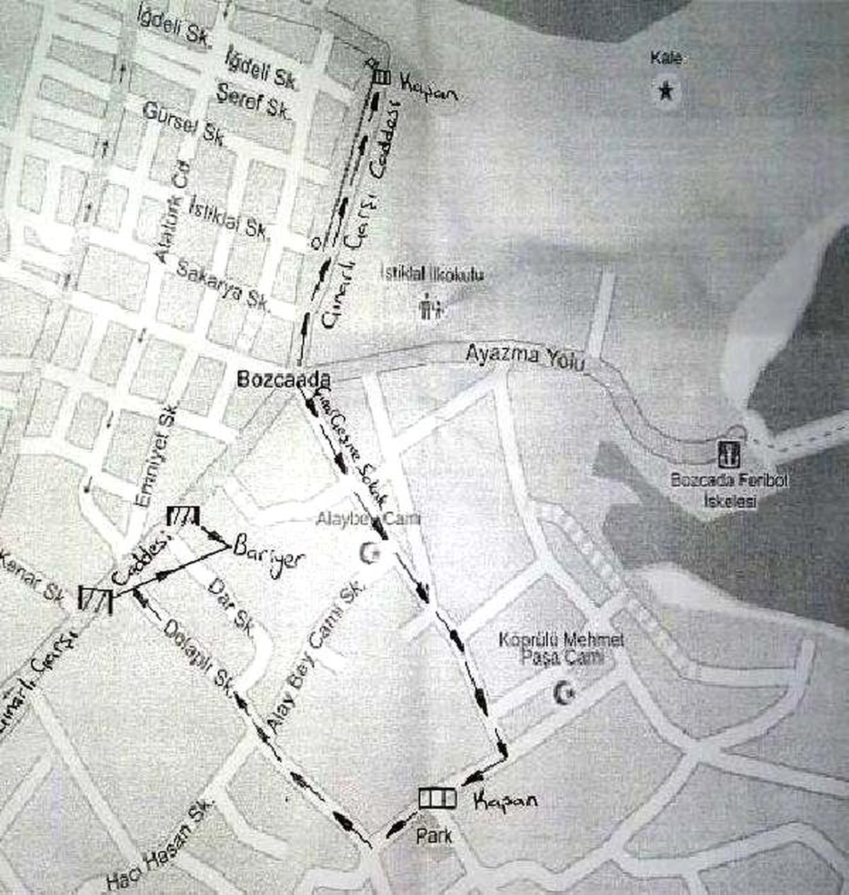 Bozcaada\'da Ada Merkezi Trafiğe Kapatıldı