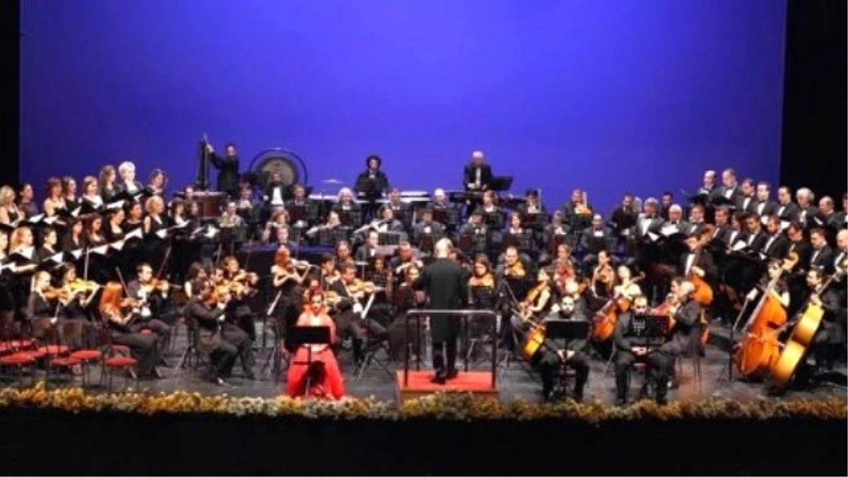 Carmina Burana Yeniden Antalya\'da