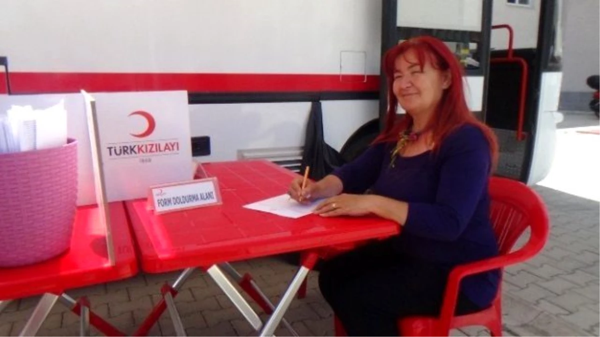 Erzincan\'da Eğitim Çalışanları Üçüncü Kez Kan Bağışında Bulundu