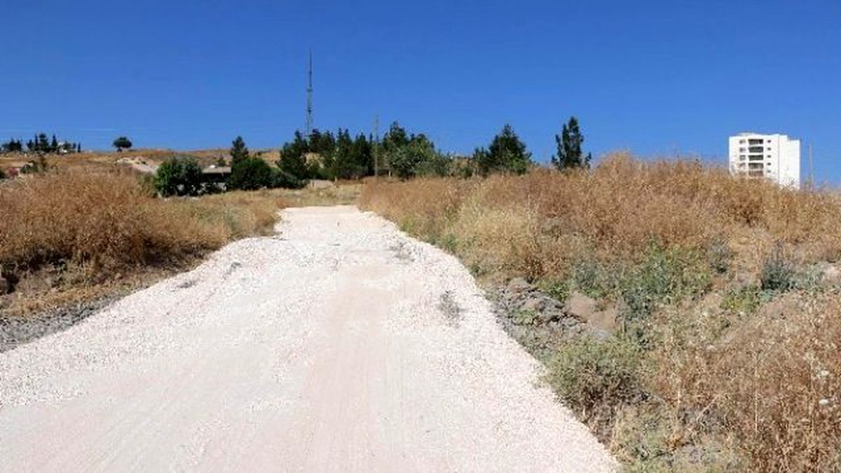 Güzelyurt Mahallesi\'nde de Yol Yapım Çalışmaları Tamamlandı