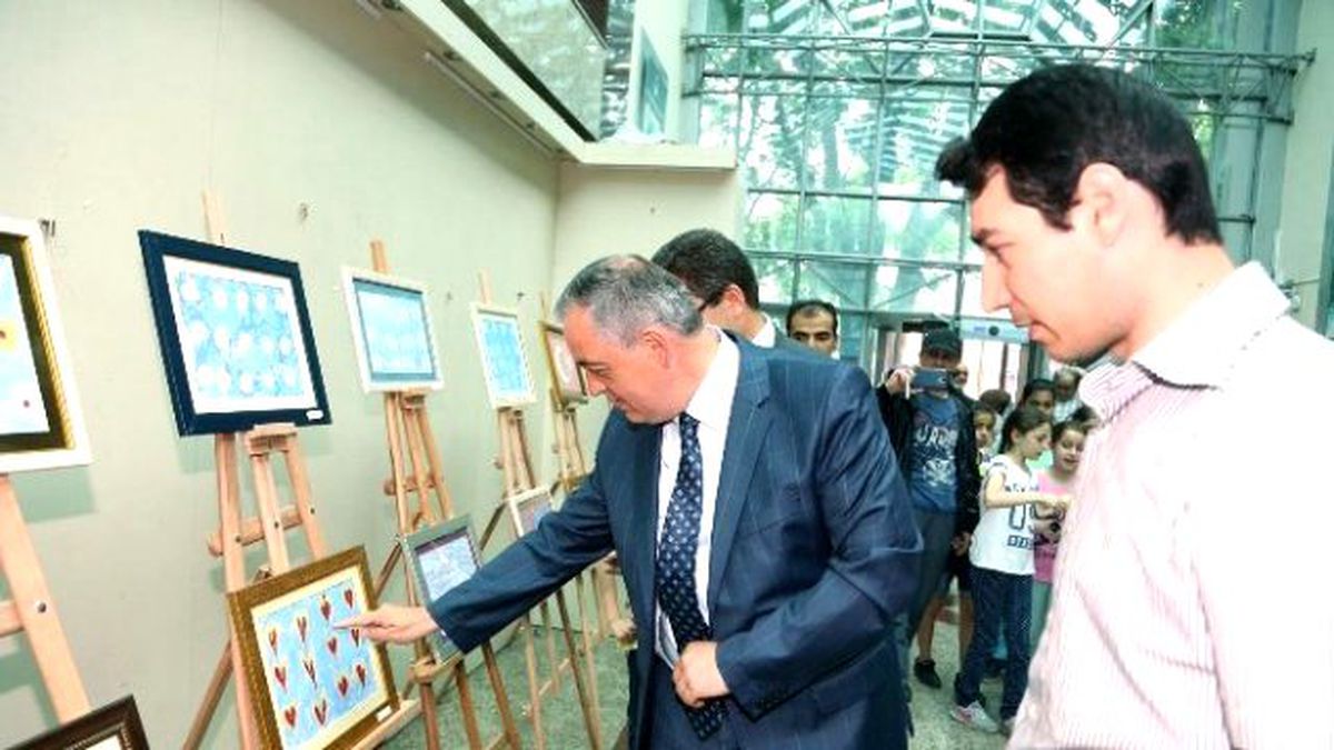 Minik Ellerden Büyüleyen Sergi