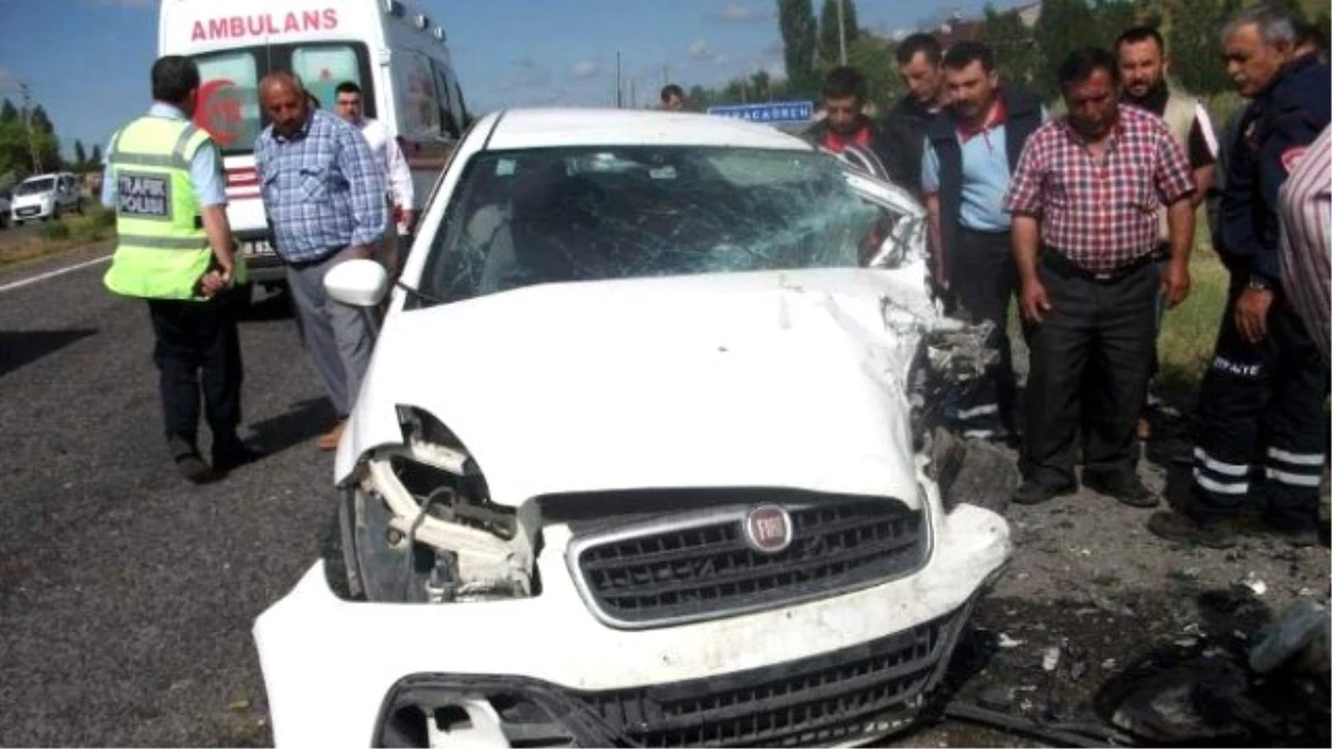 Nevşehir\'de Trafik Kazası: 2 Yaralı