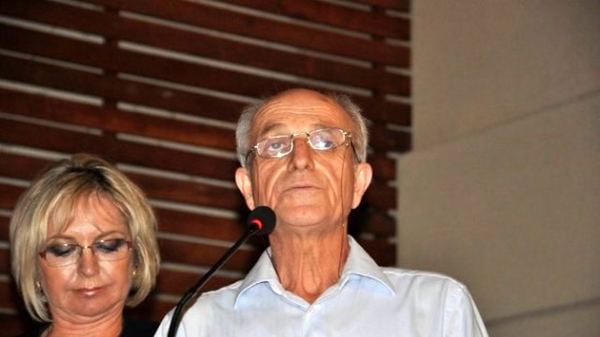 Sağlık Olsun" Şükrü Tunar Kültür Merkezi\'nde Sahnelendi