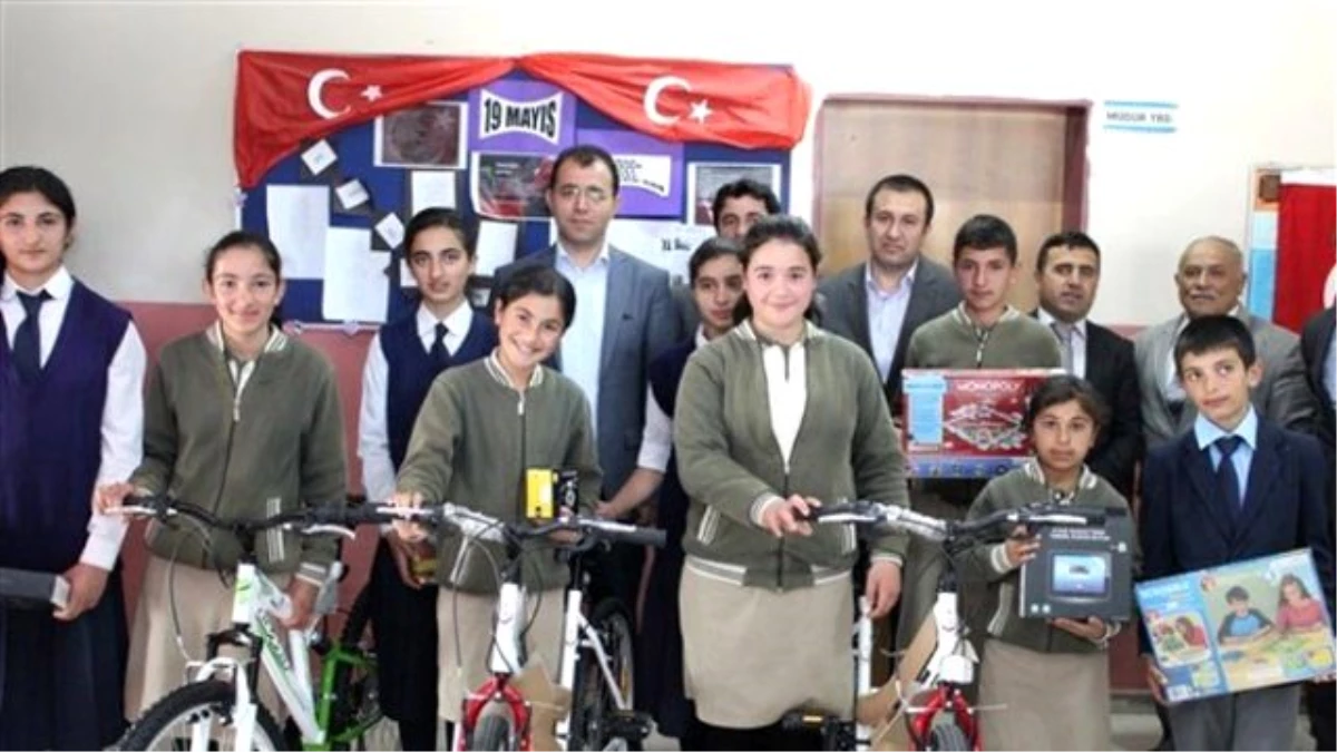 Selim\'de "Kumbaramdaki Başarı" Projesi Öğrencileri Sevindirdi