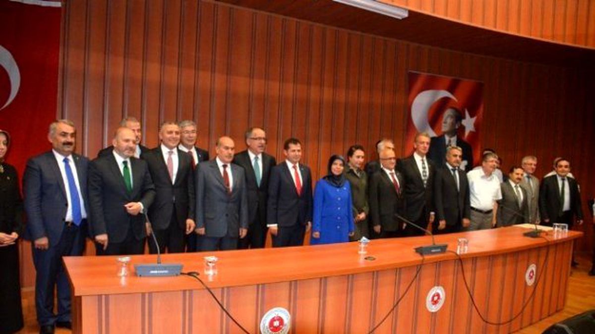 25. Dönem Konya Milletvekilleri Mazbatalarını Aldı
