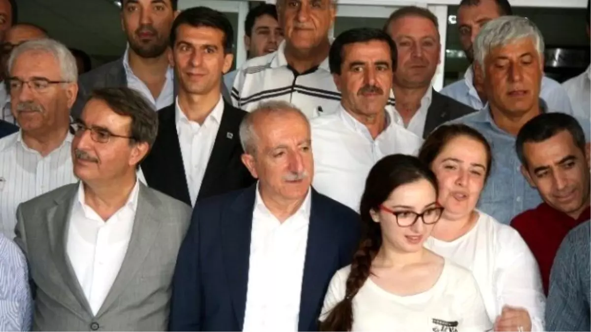 AK Parti Milletvekili Orhan Miroğlu Mazbatasını Aldı