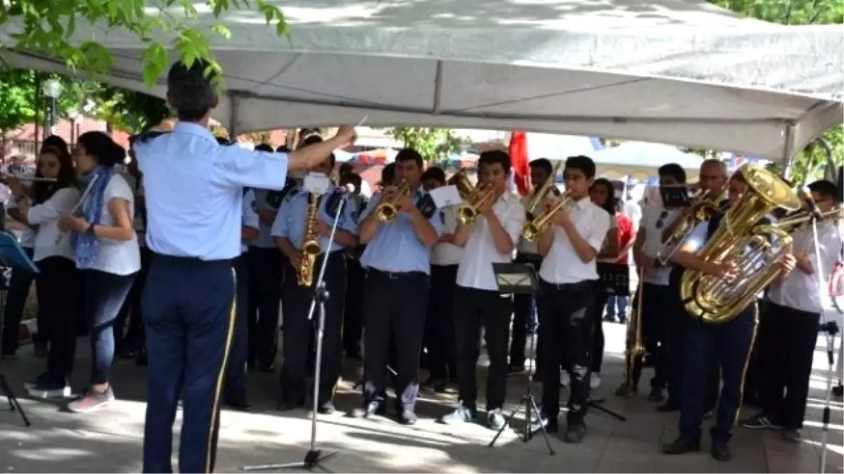 Büyükşehir Orkestrası ile Bandosu Adıyaman Müzik Festivalinde