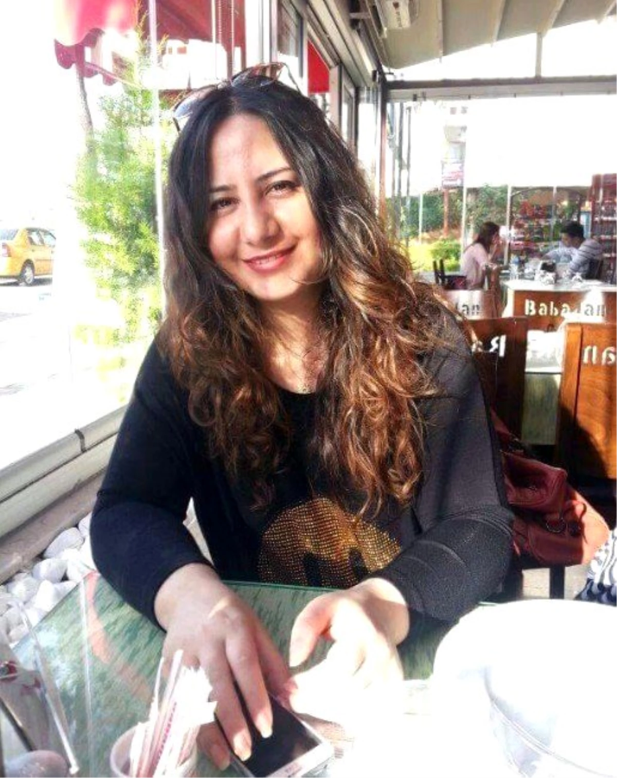 HDP Bitlis Milletvekili Mizgin Irgat\'ın Kız Kardeşi Kazada Öldü
