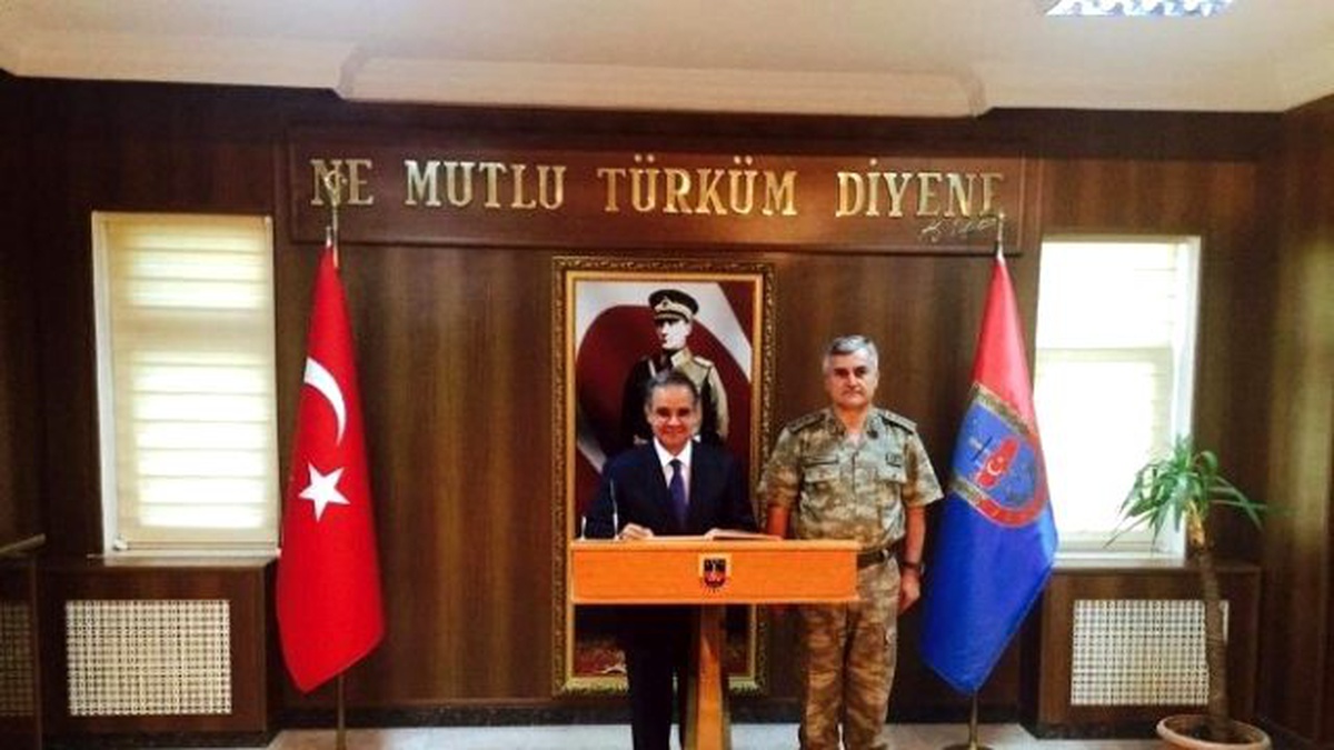 Jandarma Komutanı İnce\'nin Tayini Çanakkale\'ye Çıktı