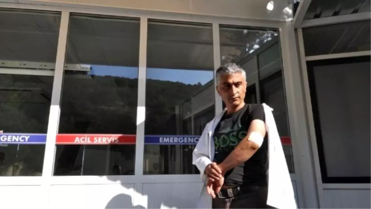 Muğla\'da Bir Sağlık Memuru, Hasta Yakını Tarafından Darp Edildi