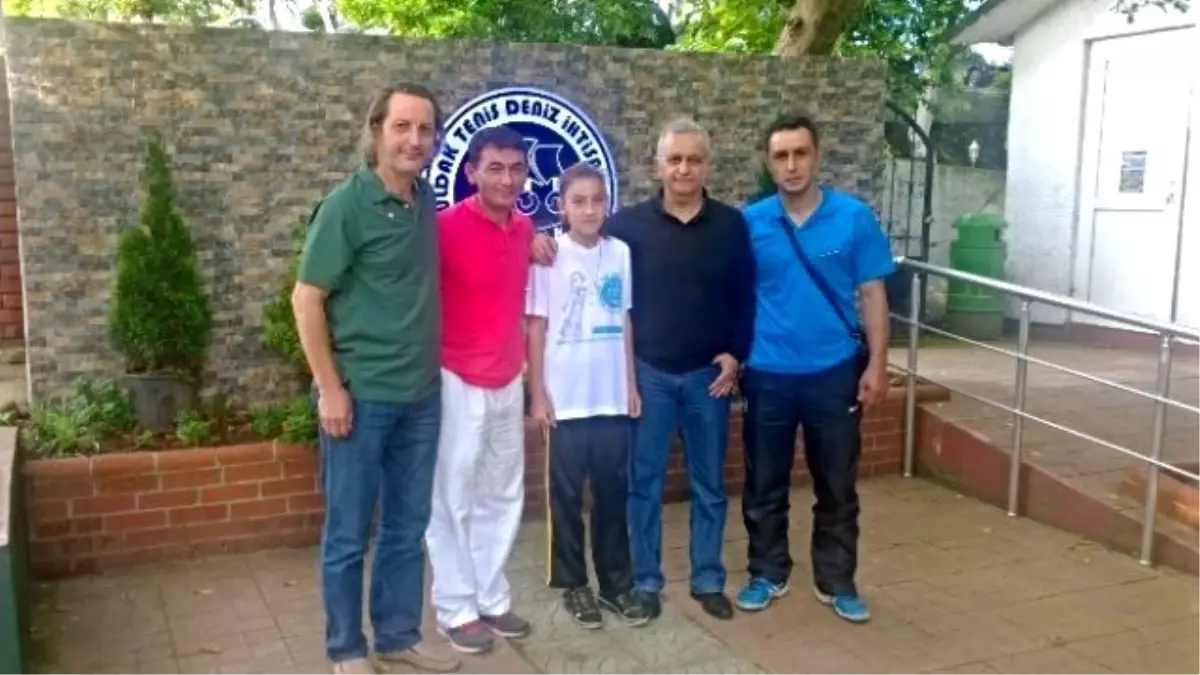 Tenis Deniz Spor Kulübü Tarihinde İlk Kez Türkiye Badminton Şampiyonasına Katılıyor